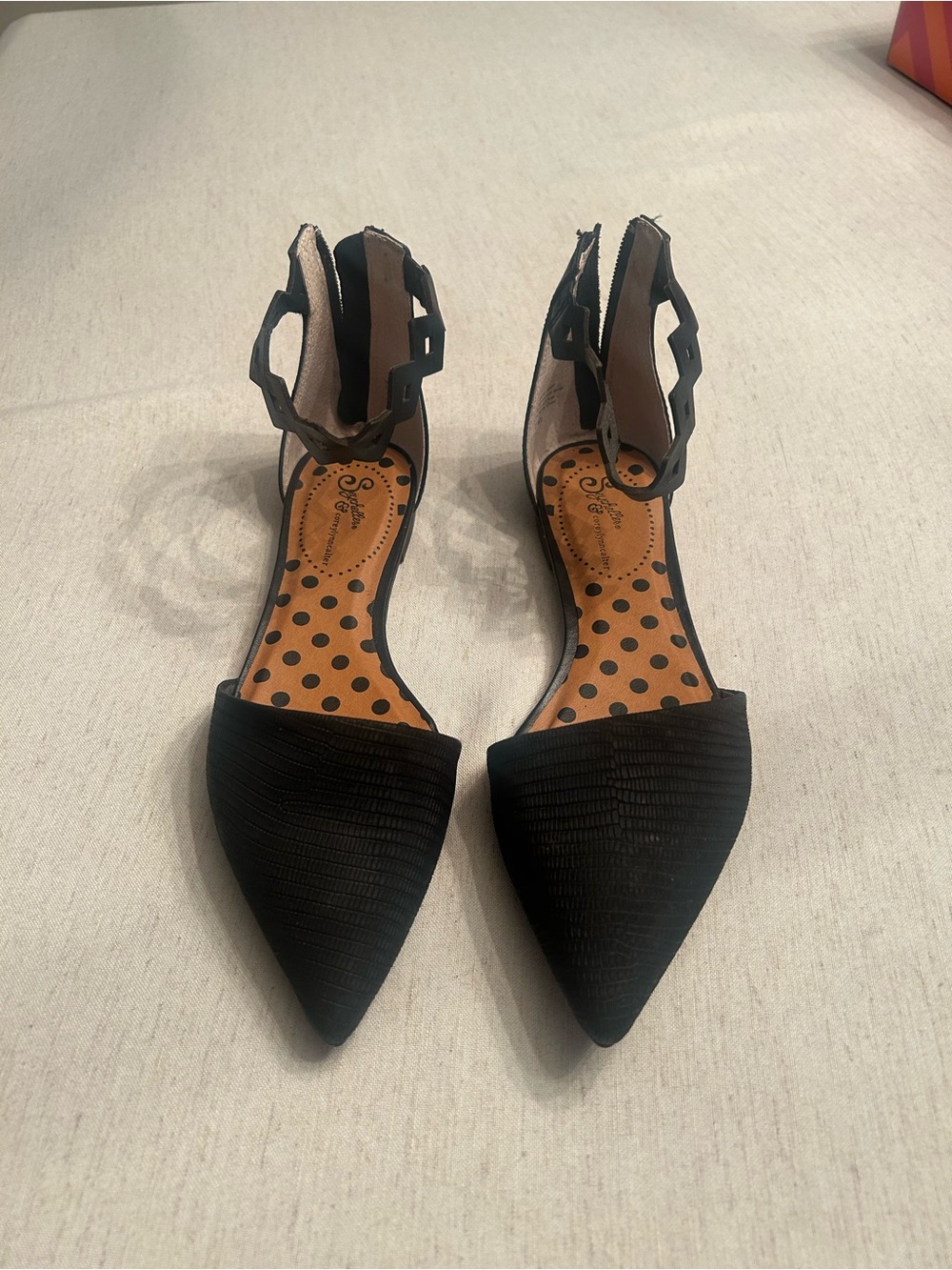 Seychelles Black Pointed D'Orsay Flats with Ankle Cutout Strap    New In Box